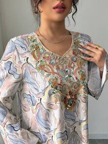 Yasmyna 女士V领长袖亮片刺绣彩色印花宽松优雅浪漫阿拉伯风格连衣裙 - 彩色 - 查看 4