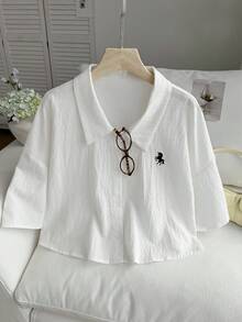 Comfortcana 大码女式宽松休闲马匹印花落肩单排扣衬衫 - 白色 - 查看 5