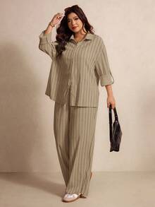 SHEIN Elaquor Plus Size Casual Minimalist Basic Striped 2 Pieces Set, Loose Fit - Khaki - View 1