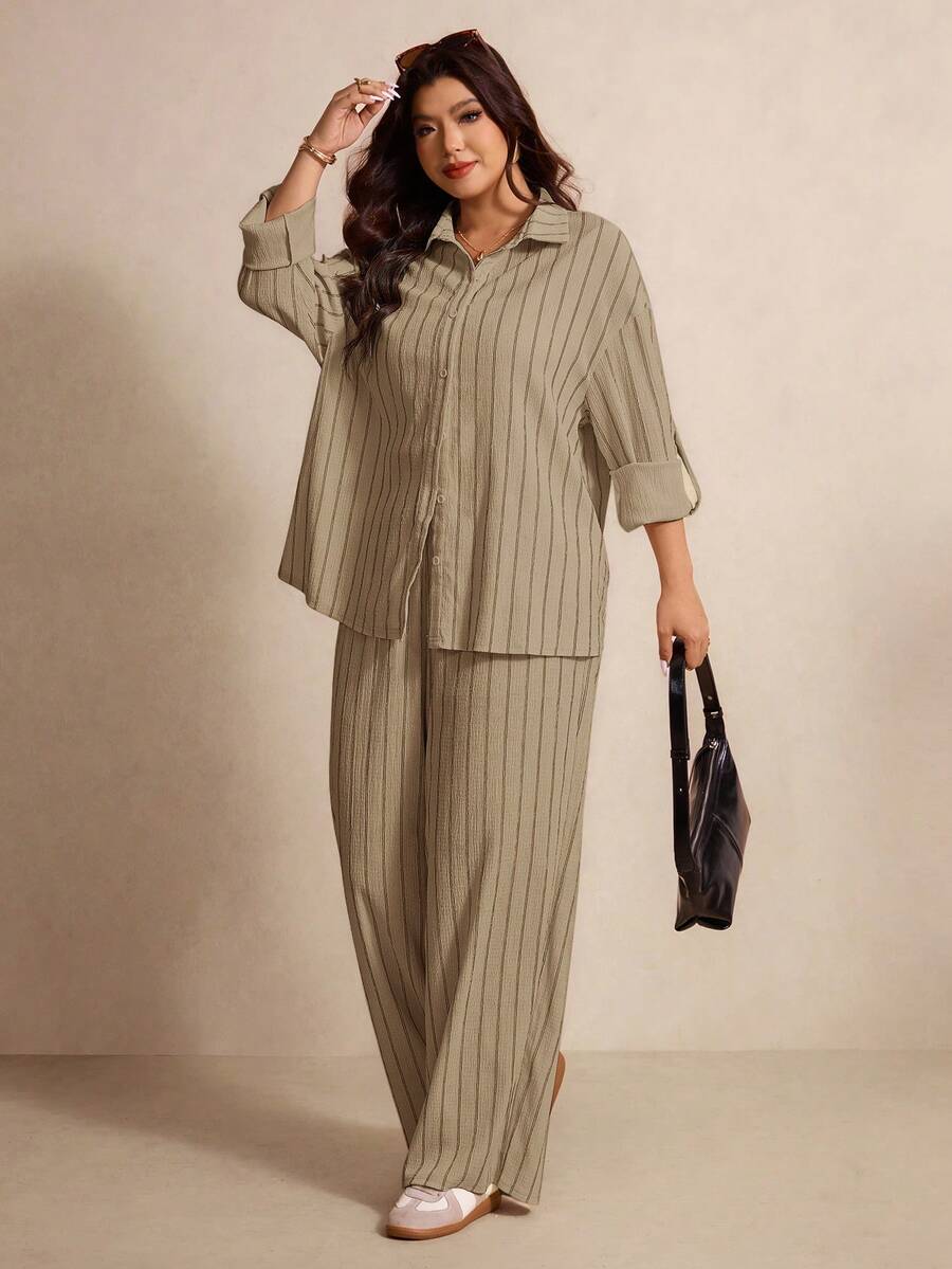 SHEIN Elaquor Plus Size Casual Minimalist Basic Striped 2 Pieces Set, Loose Fit - Khaki - View 1