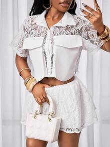 BamGleam Camisa casual, elegante y sexy para mujer con cuello de encaje jacquard, parches, manga corta, bajo asimétrico y transparente, ideal para vacaciones y playa en primavera/verano - Blanco - Ver 7