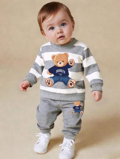 SHEIN Playful Pals 2pcs/Set Baby Boy Casual Fashionable Outfit, Includes Striped Bear Graphic Sweatshirt And Matching Sweatpants, Comfortable And Suitable For Autumn/Spring Seasons, Ideal For Casual, Back To School, Outdoor, Photography, Holiday And Gift