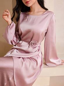 Graceveil Elegante Damen Bluse aus Acetat-Satin mit 3D Blumen Dekor, Bindegürtel und asymmetrischen Ärmeln - Pink - Übersicht 6