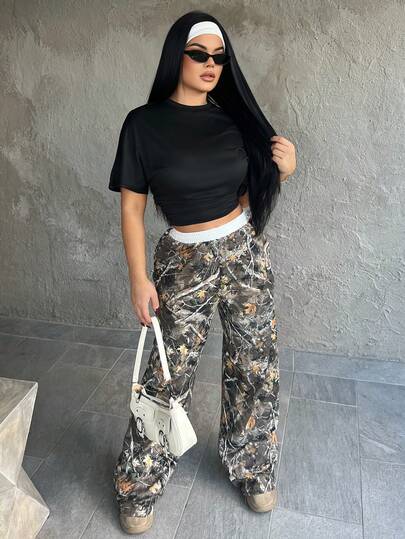 Dayanna Comas 女式夏季简约 Y2K 基本款日常休闲返校街头风弹力白色宽松褶皱短款 T 恤