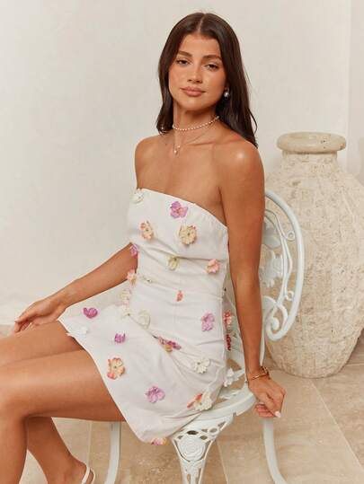 Enchnt Summer Romantic Women's Delicate Floral Appliqué Zipper Back White Strapless Dress, White Dress , Floral Dress ,Vacation Outfits Women ,Elegant Dresses, Birthday Dress, Graduation Dress , Wedding Guest Dress For Women, Elegant Dresses For Party, Festival Dress