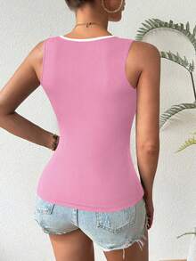 Chiquease Top ajustado sin mangas con cuello en forma de corazón de color contrastante - Rosa Pálido - Ver 2