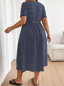 Plussiva Gaun Kasual Longgar Bergaris untuk Ibu Hamil, Ukuran Besar - Royal Blue - View 2