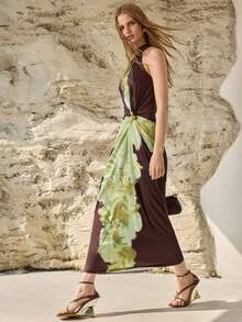 MOTF PREMIUM WOMEN'S SLEEVELESS PRINTED LONG DRESS, SPRING/SUMMER - Dark Brown - View 3