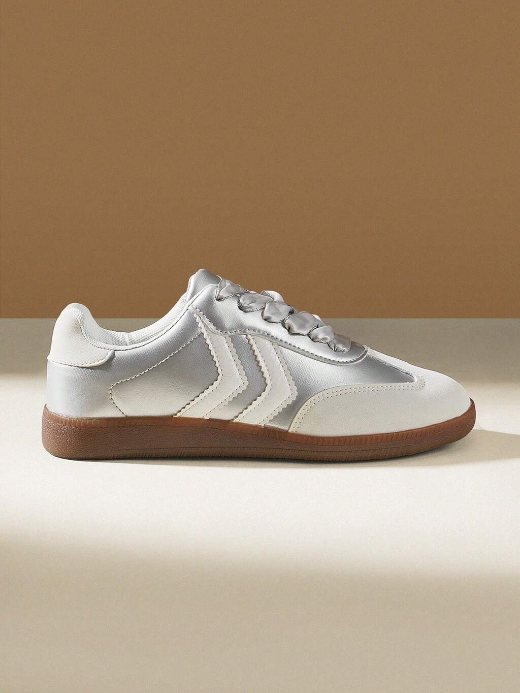 CUCCOO EASI Women's Lace-Up Casual Comfortable Sports Sneakers, Versatile For Daily Wear