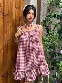 MainGRL 2026春夏新款红色格子梭织面料，肩部系带设计性感可爱女士连衣裙，适合情人节、音乐节、约会、度假、晚宴、郊游等场合，性感女孩装扮 - 酒紅色 - 查看 1