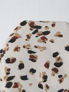 SHEIN Clasi 女士常规款优雅通勤百搭多色V领无袖衬衫，春夏女装，复活节，优雅派对装，海滩装，母亲毕业礼服，毕业礼服，伴娘礼服，婚礼宾客礼服，婚礼，女士度假装，夏季假日装，女士正式服装，Y2K风格，女士办公室装，夏季休闲上衣，女士休闲现代上衣和衬衫，夏季女士上衣，优雅夏季女士上衣 - 彩色 - 查看 9