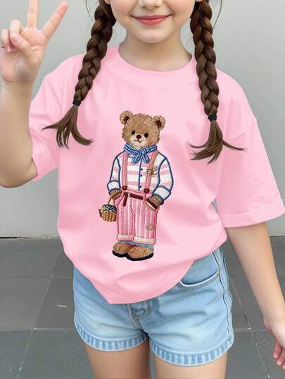 少女休闲可爱优雅学院风粉色小熊印花宽松落肩短袖T恤，适合夏季穿着
