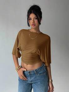Aloruh Women's Solid Color Minimalist Short Sleeve T-Shirt - Rust Brown - View 6