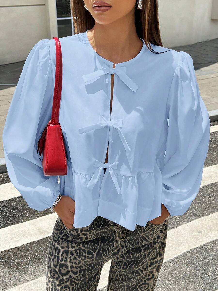 SHEIN EZwear 春夏新款雪纺女士花瓣袖蝴蝶结休闲度假衬衫 - 淺藍色 - 查看 1