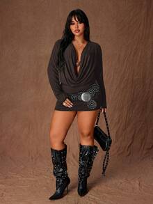 Rustia Sexy Plunging Neck Long Sleeve Stretchy Bodycon Plus Size Dress - Brown - View 3