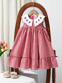 SHEIN Vestido informal sin mangas con cuello Peter Pan de color contrastante y estampado de fresas para niña - Rojo - Ver 4