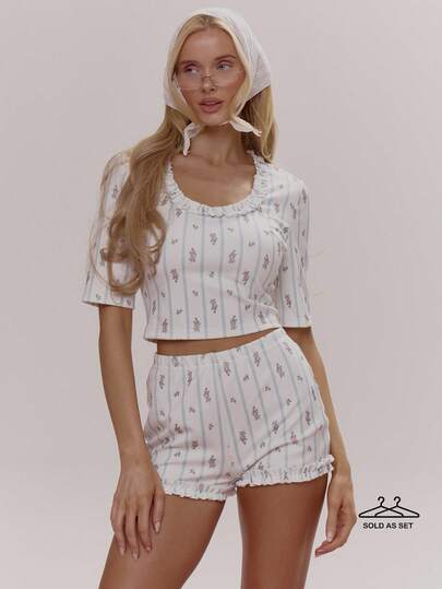 MUSERA Ruffled Hem Scoop Neck Floral Stripe Print Three Quarter Sleeve Top With Fitted Low Rise Ruffle Hem Shorts Cute Girly Sexy Spring Winter Going Out Daily Easter Sugar Swizzle