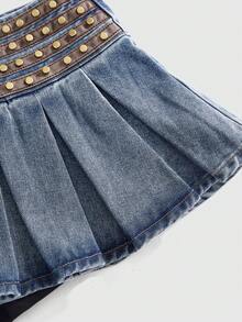 ROMWE Falda vaquera súper baja de cintura con parches, remaches y estilo vintage sexy para festivales de música hippie - Azul lavado medio - Ver 4