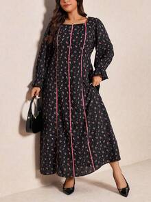 Elaquor Vestido Plus Size Floral Misterioso com Decote Quadrado e Mangas Compridas - Multicolorido - Ver 4