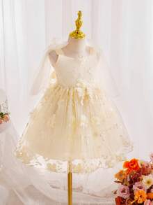 SHEIN Glamorique Kids 少女生日派對婚禮節日禮服，白色夏季傳統抹胸3D花朵薄紗蝴蝶結刺繡澎澎裙公主洋裝 - 杏色 - 查看 4