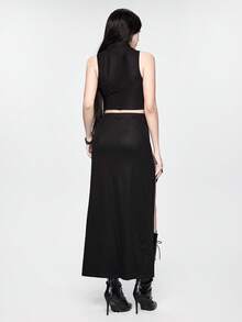 ROMWE Goth 新中国风暗黑哥特骷髅艺术印花露脐上衣和高开衩半身裙套装（女款） - 黑色 - 查看 3