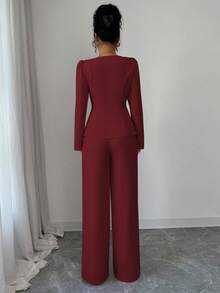Rafferiza 女款優雅酒紅色心形領單肩長袖極簡西裝套裝，夏季兩件式褲裝套裝，適合用餐場合，女士服飾 - 紅色 - 查看 2