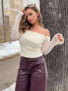 Jeta Ari 女士时尚纹理露肩褶饰修身长袖上衣 - 杏色 - 查看 6