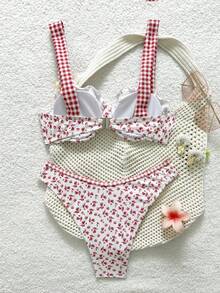 Swim Mod Bikini de estilo campestre con estampado floral y de cuadros, nuevo para la temporada de playa, fiesta y vacaciones. Conjunto de 2 piezas con parte superior de halter con contraste de color y Bottom con lazos laterales. Bikini de cerezas, bikini de flores, traje de baño de cerezas, traje de baño de flores, conjunto de bikini vintage, conjuntos de bikini, traje de baño acolchado de 2 piezas - Multicolor - Ver 2