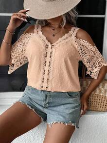 SHEIN Clasi Plus Size Summer Solid Color Patchwork Lace Swiss Dot Off-Shoulder Blouse - Coral Pink - View 4