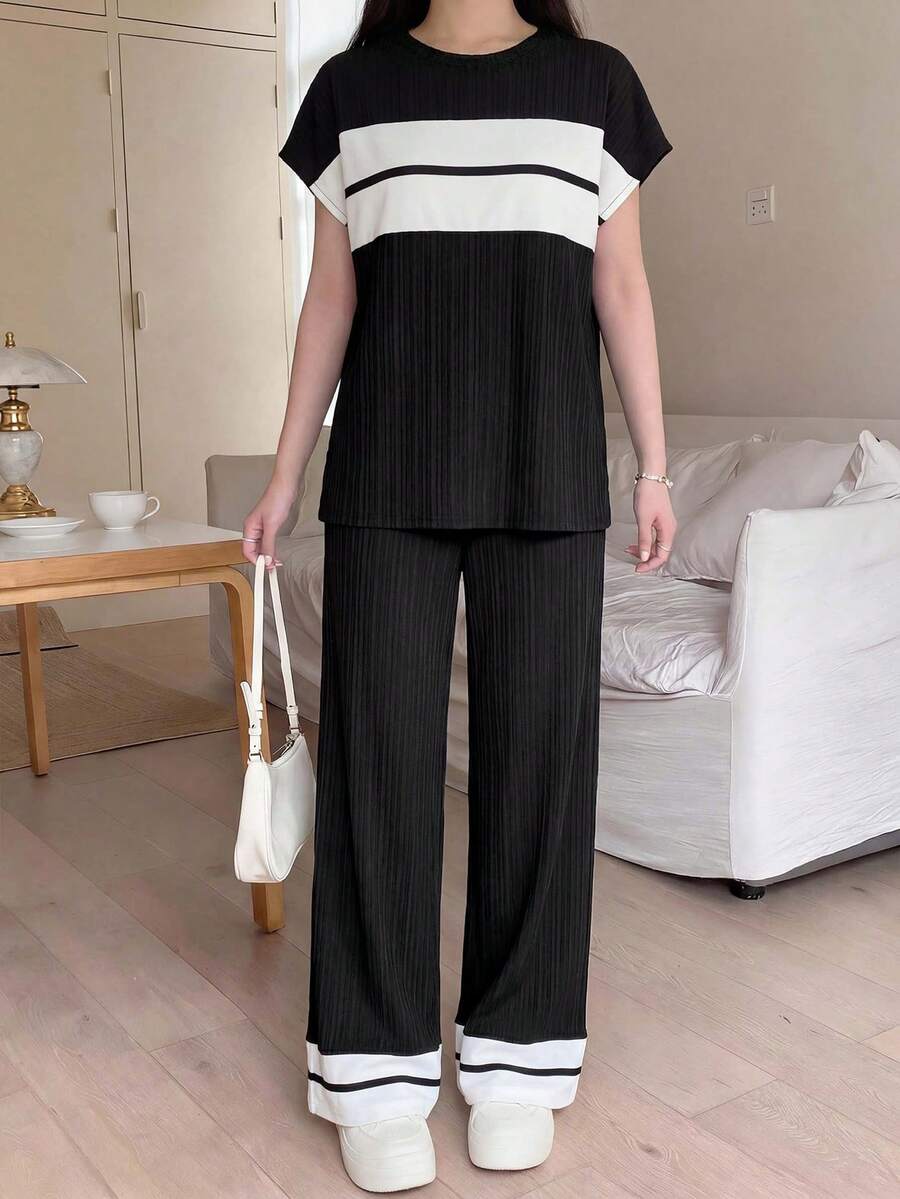 SHEIN 少女撞色针织拼接缎带落肩短袖T恤和裤子两件套休闲套装,适合返校季/情人节/夏季穿着 - 黑與白 - 查看 1