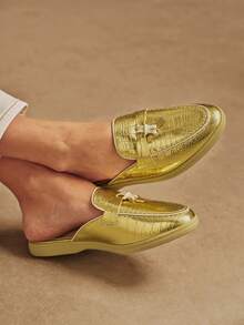 Rosivie Women's Fashion Casual Slip-On Loafers With Golden Lock Design - Gold - View 2