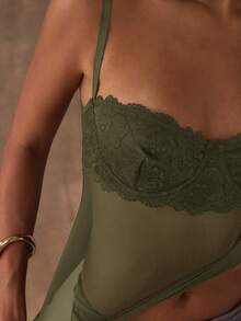 SHEIN BAE 女士纯色吊带蕾丝修身性感露脐背心，夏季 - 軍綠色 - 查看 8
