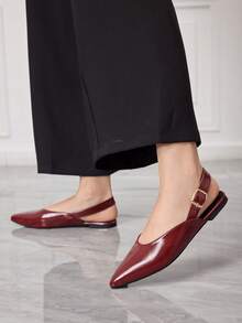 Sleekvia 女士尖头优雅搭扣设计平底鞋 - 酒紅色 - 查看 5