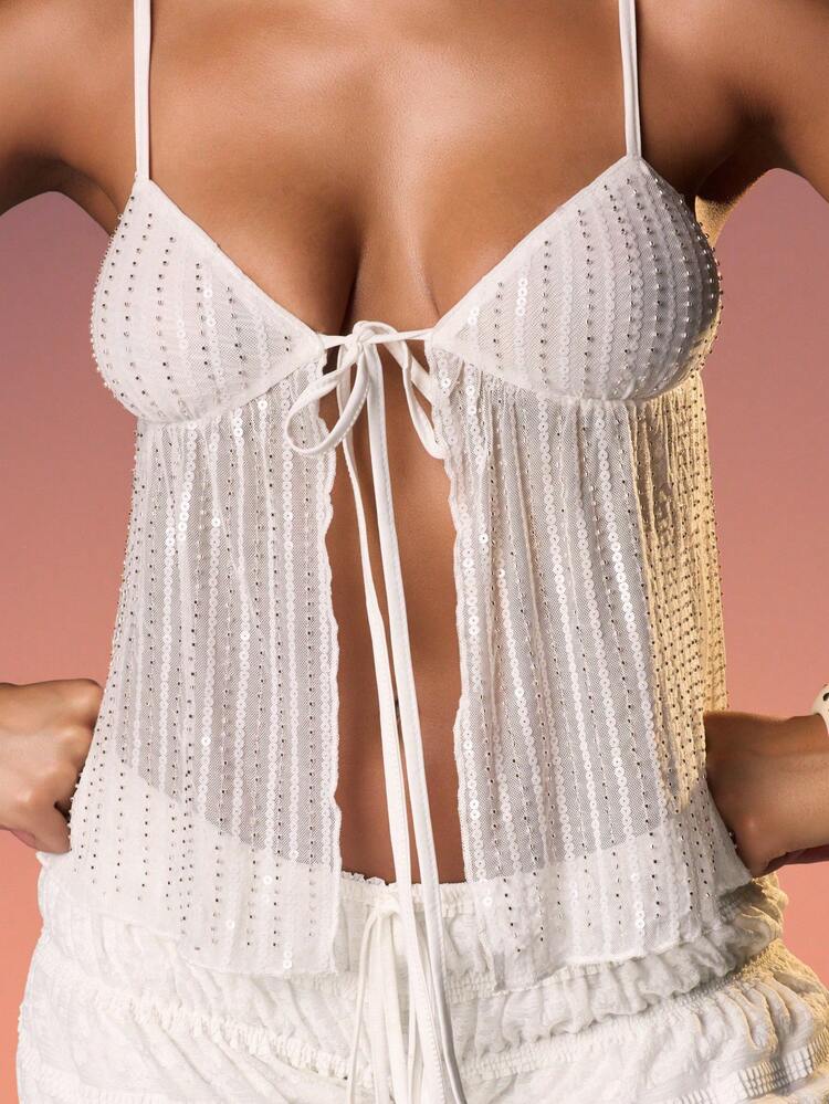 MISSGUIDED Débardeur fluide à paillettes avec détail de nœud à l'avant et superposition transparente pour les occasions estivales du soir
