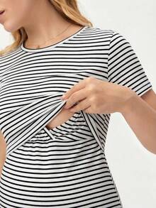 SHEIN 夏季孕婦基礎款黑白條紋哺乳上衣，休閒條紋短袖圓領棉質T恤上衣 - 白色 - 查看 4