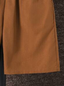 SHEIN Vacaura 2pcs/Set Toddler Boys' Colorblock Short Sleeve Top And Solid Shorts Set - Brown - View 9