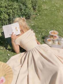 SHEIN MOD Đầm lệch vai màu mơ, dài ngang gối – Thiết kế lệch vai thanh lịch, phong cách cổ điển thập niên 70, thích hợp cho tiệc trà ngoài vườn, hẹn hò, dự tiệc, đầm hè và xuân cho nữ, đồ đi biển, dây mảnh, phong cách Bohemian, kỳ nghỉ xuân, hoàn hảo cho sinh nhật, tiệc tùng, lễ tốt nghiệp. - Màu be - Xem 1