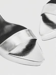 CUCCOO LuxiPop 女士时尚派对金属防水厚底高跟凉鞋，夜店派对风格，适合春季、夏季和度假穿着，2000年代风格 - 銀色 - 查看 6