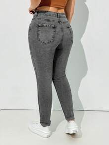 SHEIN Cottnline بنطلون جينز نحيف عالي الخصر مقاس كبير باللون الأزرق الفاتح - رمادي - مشاهدة 2