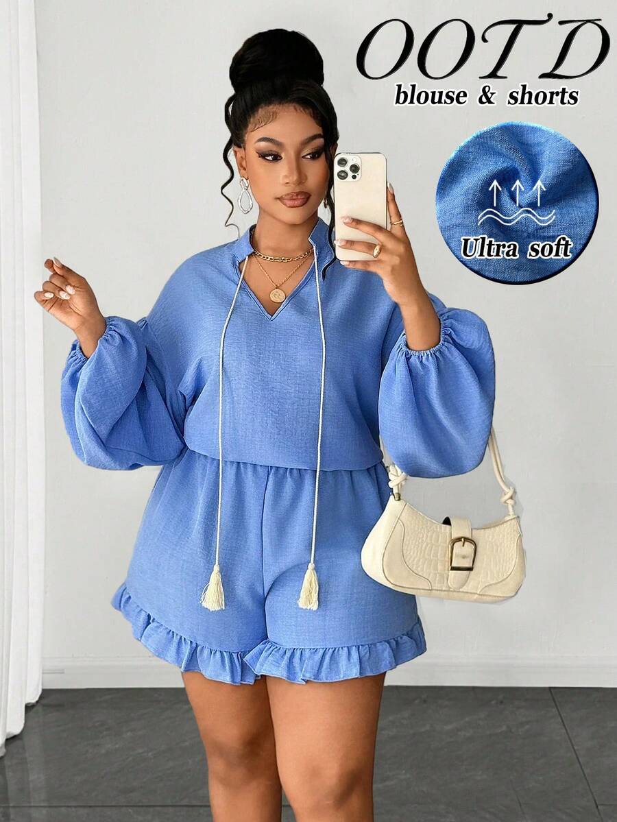 Maweii Ensemble chemise et short grande taille, élégant, uni, en tissu texturé tissé, col montant, manches bouffantes, col à nouer, épaules tombantes, ourlet à volants, taille élastique. Nouveauté grande taille. Idéal pour les soirées, les sorties, les rendez-vous galants, la Saint-Valentin, les vacances ou toute autre occasion. Pièce tendance et polyvalente. - Multicolore - Voir 1