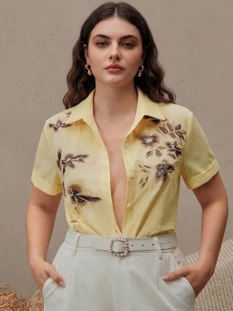 女性用エレガントな花柄刺繍半袖ブラウス、バカンス、モダンファッション、通勤にも使える万能アイテム