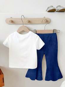 SHEIN 1 Set Baby Girls Casual Fashionable Sweet Cute Faux Bow Print Short Sleeve T-Shirt And Bow Print Flare Pants Outfit, Summer - Multicolor - View 2