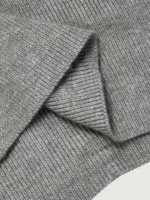 SHEIN MOD Sweater Rajut Wanita Warna Khaki dengan Model Bahu Terbuka - Grey - View 6