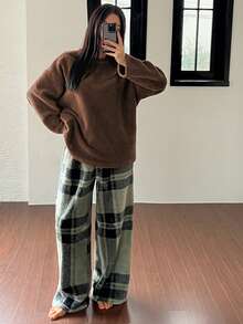 DAZY 女士加厚抓绒纯色上衣和格子宽松睡裤套装，冬季睡衣 - 棕色 - 查看 8