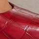 石紋紅色
