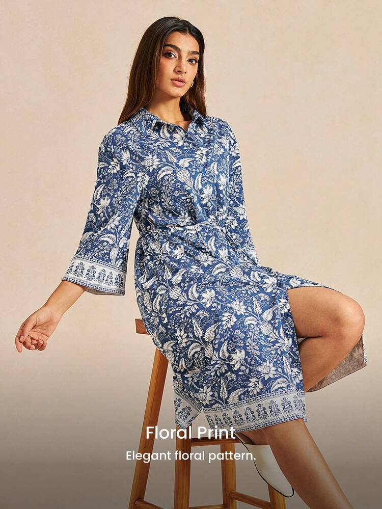 Robe T-shirt à boutons col chemise bleu de base à motif en coton. Chemise de nuit longue pour femme, sous-vêtements, pyjama