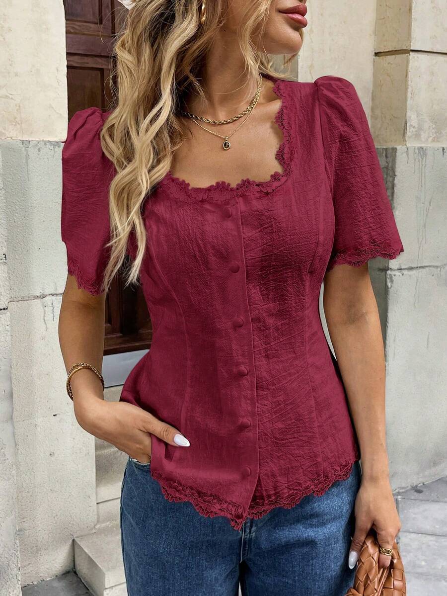 Pariaura 女士优雅法式蕾丝拼接棉质短袖衬衫 - 酒紅色 - 查看 1