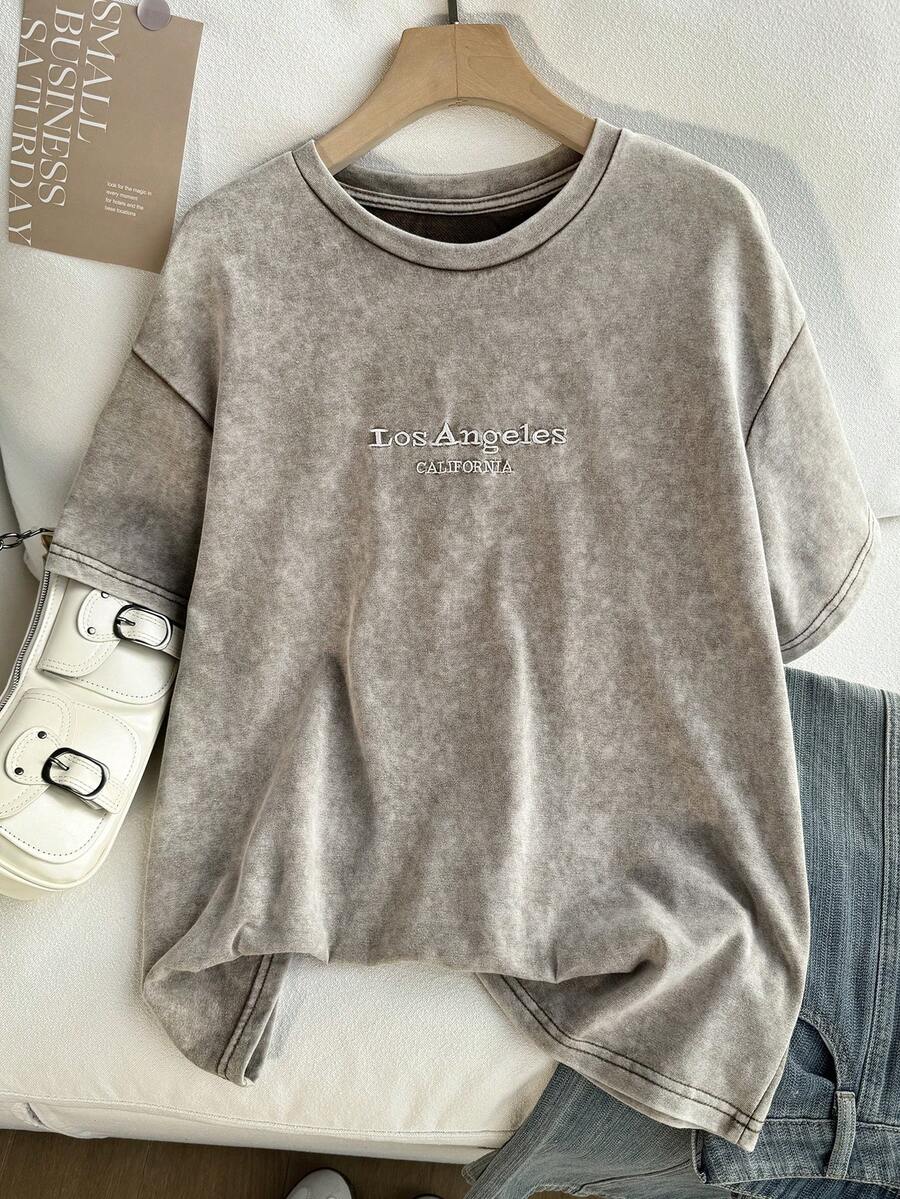 SHEIN EZwear Áo thun cotton thêu họa tiết cổ điển cỡ lớn