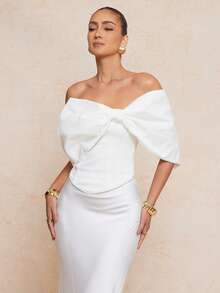 Lumalex Áo croptop nữ màu trắng không dây, ôm eo, thiết kế nơ lớn kiểu cổ điển, phong cách lãng mạn và thanh lịch cho mùa Xuân/Hè, thích hợp cho các bữa tiệc. Áo có phần thân trên mềm mại, phần eo kiểu corset, ôm sát cơ thể và tạo dáng thanh lịch nữ tính. Thích hợp cho mùa Xuân/Hè, phong cách lãng mạn thanh lịch. - trắng - Xem 13