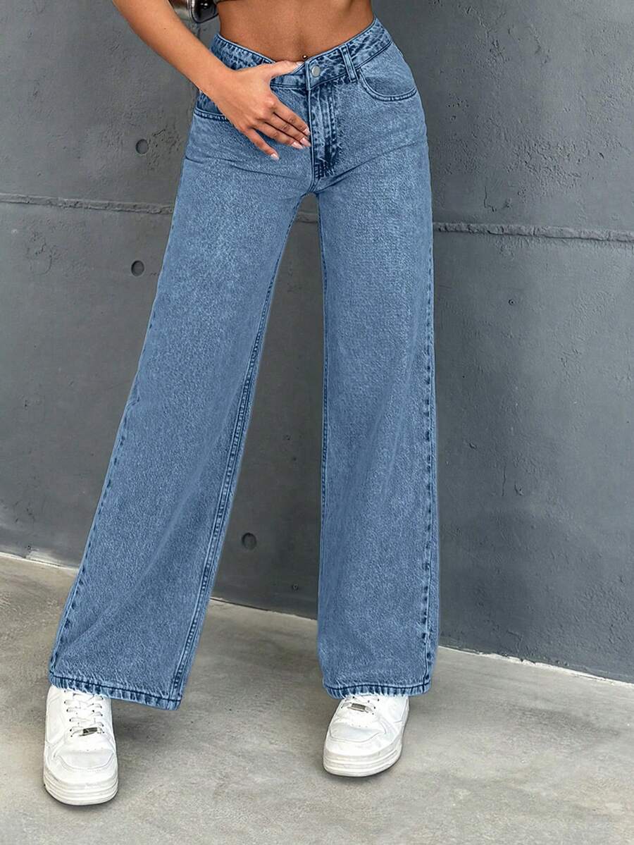 EURMUSE Women's Front Button Pocket Simple Design Casual Denim Jeans - Medium Wash - View 1